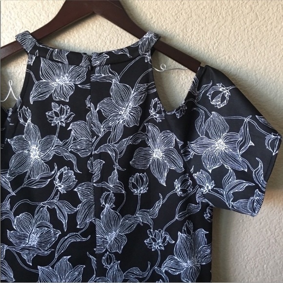 Julia Jordan Cold Shoulder Floral Printed Dress Size 10 - Picture 8 of 8